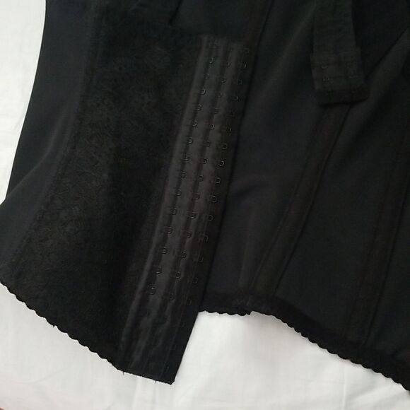 Waist trainer shaper nwot  - Picture 11 of 12